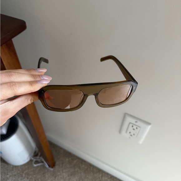 Brown Sunglasses - Picture 4 of 5